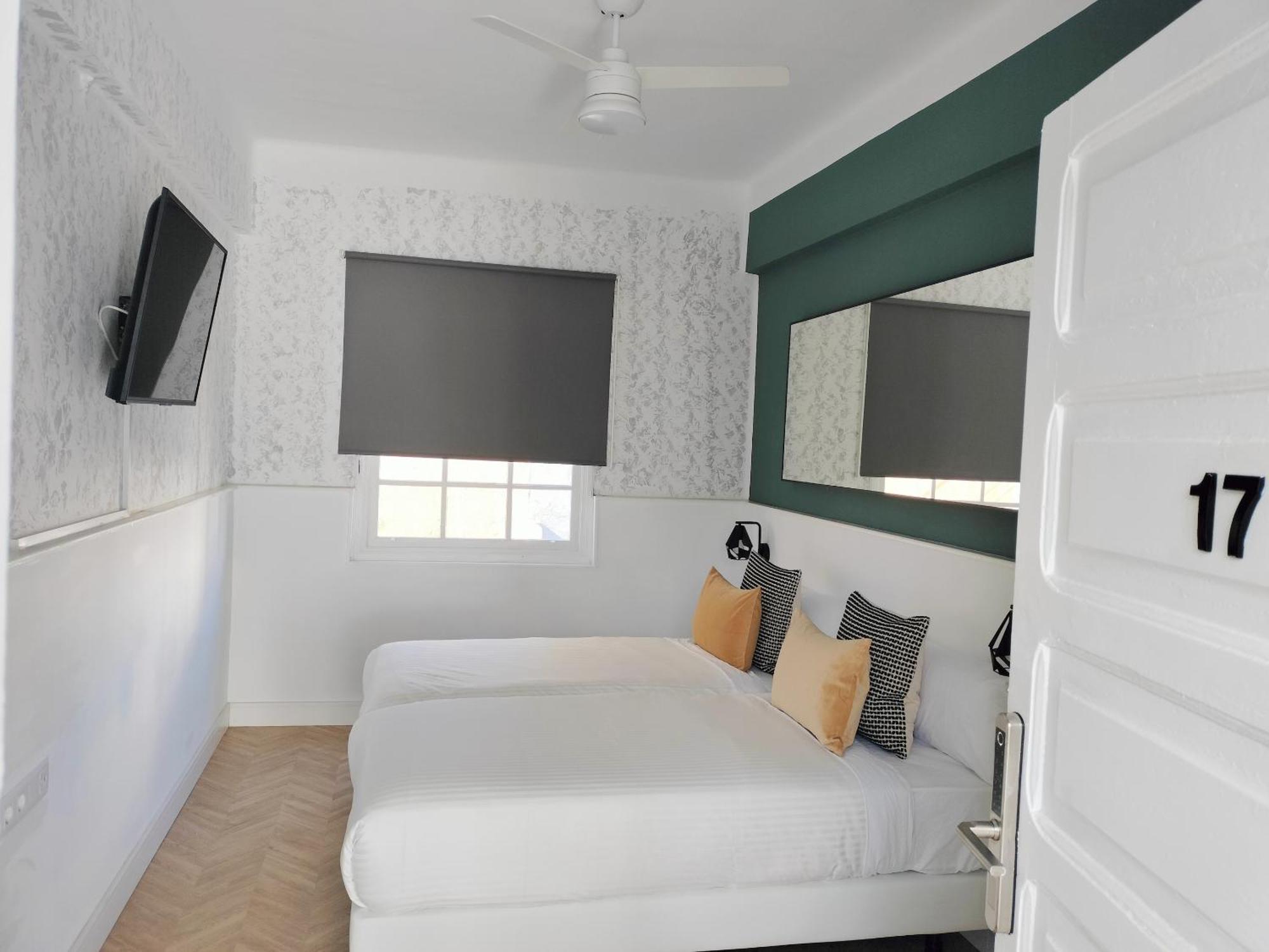 Room27- City Center La Laguna  Exteriör bild
